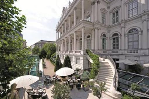 фото отеля Palais Coburg Hotel Residenz
