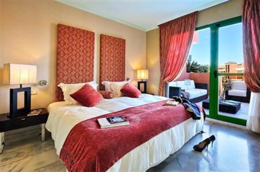 фото отеля Holiday Palace Hotel Benalmadena
