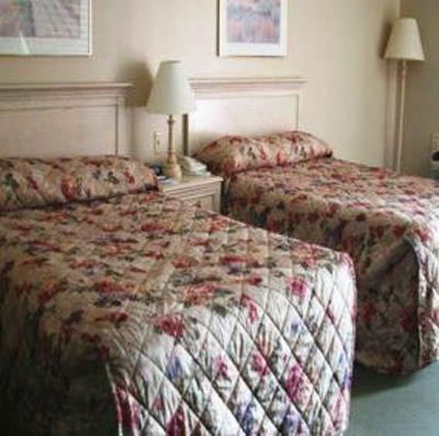 фото отеля Orillia Highwayman Inn