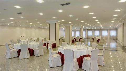 фото отеля Tryp Santiago