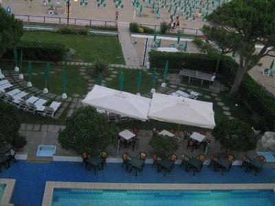 фото отеля Hotel Croce di Malta Jesolo