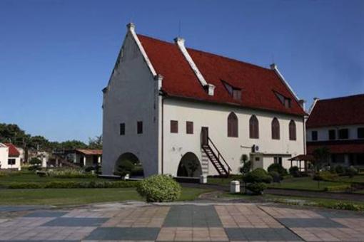 фото отеля Hotel Santika Makassar