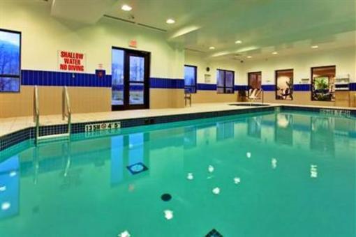 фото отеля Holiday Inn Express Hotel & Suites Brockville