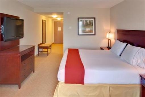 фото отеля Holiday Inn Express Hotel & Suites Brockville