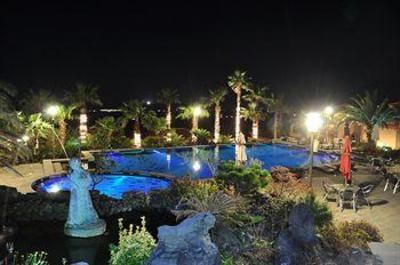 фото отеля Palm Valley Resort