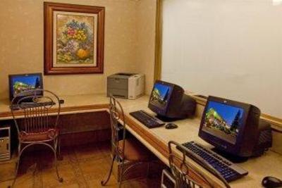 фото отеля Holiday Inn Express Queretaro