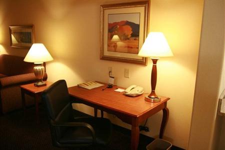 фото отеля Hampton Inn & Suites Palmdale