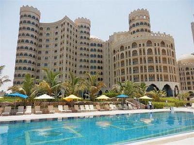 фото отеля Al Hamra Palace Beach Resort
