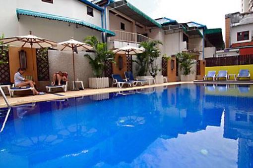 фото отеля Rattana Hill Apartment Phuket