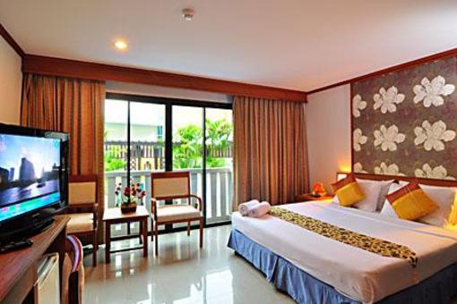 фото отеля Rattana Hill Apartment Phuket