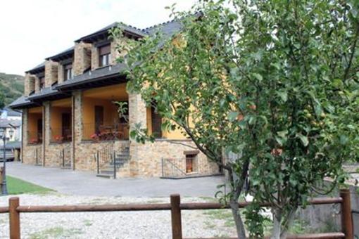 фото отеля Apartamentos Rurales L´Abiseu