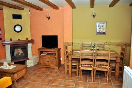 фото отеля Apartamentos Rurales L´Abiseu