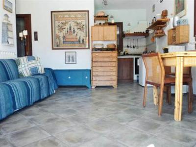 фото отеля Holiday House - Elba Rio Marina