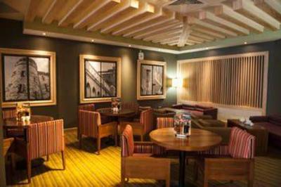 фото отеля Premier Inn Dorchester