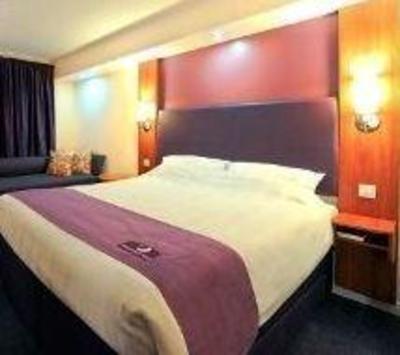 фото отеля Premier Inn Dorchester