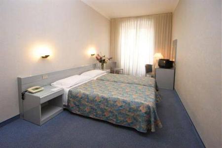 фото отеля Hotel Roma Trieste