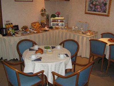фото отеля Hotel Roma Trieste