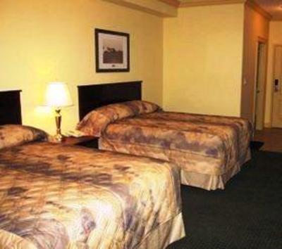 фото отеля Nova Inn Slave Lake
