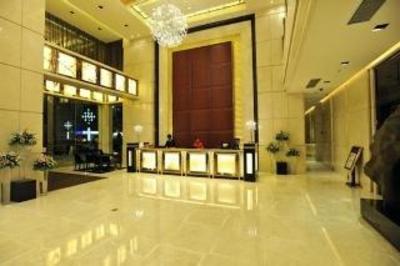 фото отеля Wealthy All Suite Hotel