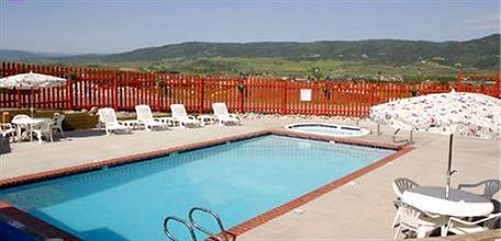 фото отеля Inn at Steamboat Springs