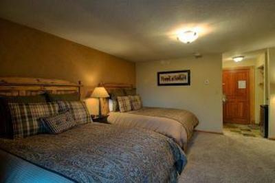 фото отеля Inn at Steamboat Springs