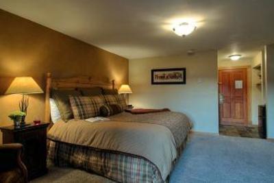 фото отеля Inn at Steamboat Springs