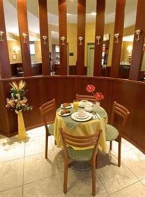 фото отеля Dore Hotel