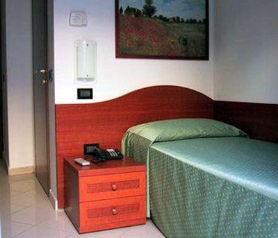 фото отеля Dore Hotel