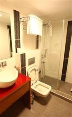 фото отеля Mad Sea Beach Hotel