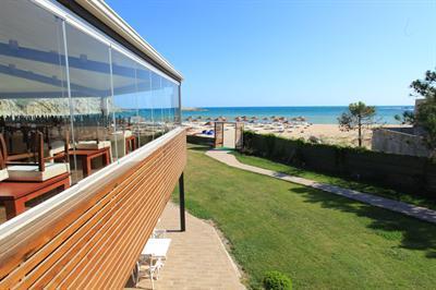 фото отеля Mad Sea Beach Hotel
