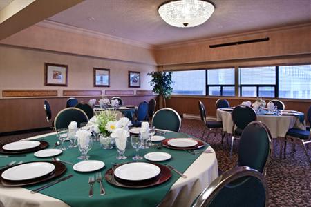 фото отеля Holiday Inn Express & Suites - Saint John