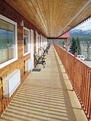 фото отеля Alcan Motor Inn