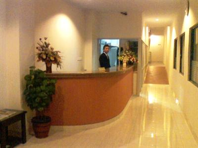 фото отеля Lucky Inn Hotel