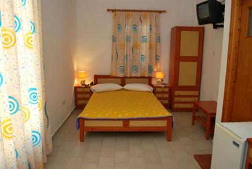 фото отеля Hotel Filoxenia Platis Yialos