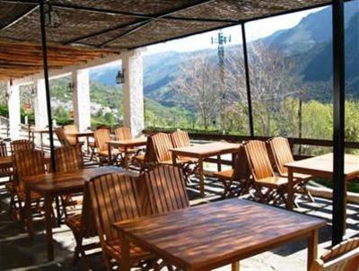 фото отеля Bungalow Camping Trevelez