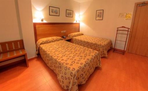 фото отеля Hotel Torrezaf