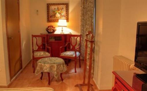 фото отеля Hotel Torrezaf