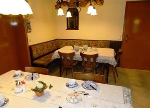фото отеля Hotel Garni Haus Brigitte
