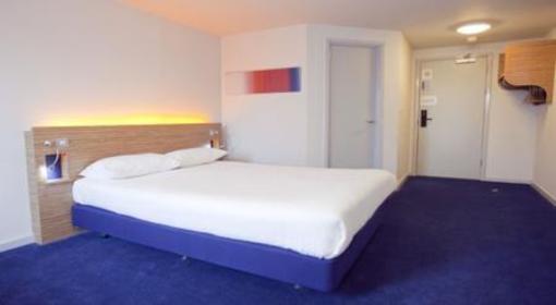 фото отеля Travelodge Chelmsford Hotel
