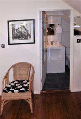 фото отеля Brookside Villa B&B