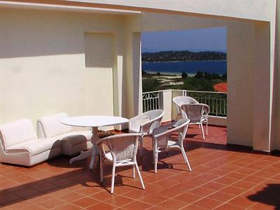 фото отеля Lofos Vourvourou Apartments