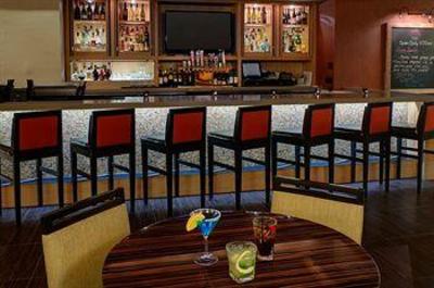фото отеля Doubletree by Hilton Portland