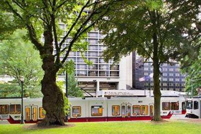 фото отеля Doubletree by Hilton Portland