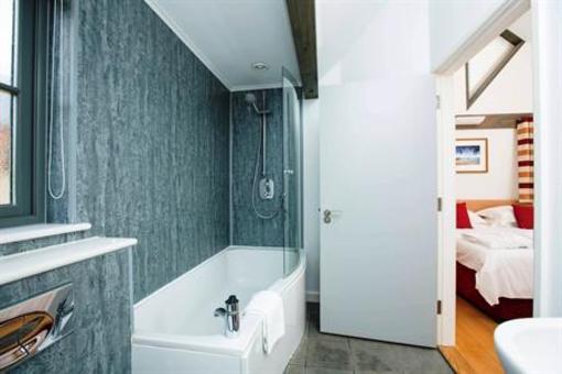фото отеля Les Ormes Lodge and Leisure Village