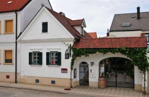 фото отеля Weingut Rebhof Sommer