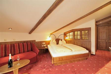 фото отеля Hotel Bergzeit