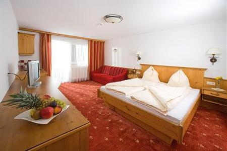фото отеля Hotel Bergzeit