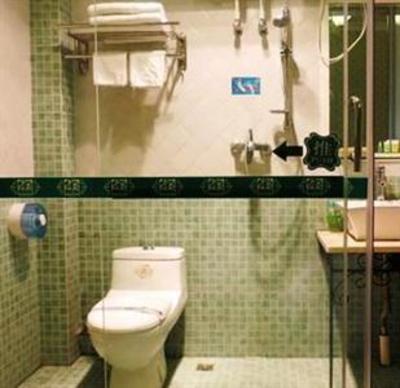 фото отеля Red Bricks Family Inn