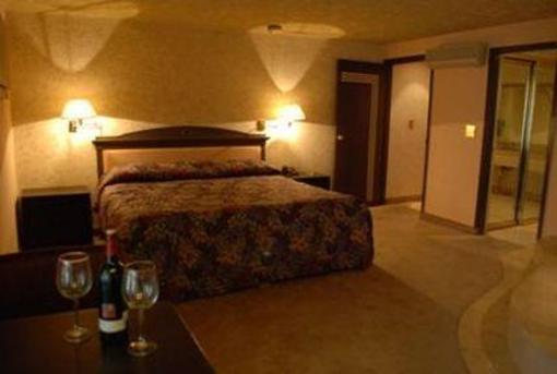 фото отеля Hotel 5