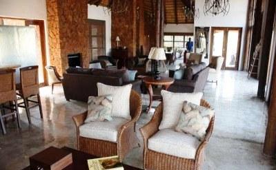 фото отеля Esiweni Lodge